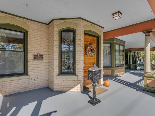 516 e forest avenue