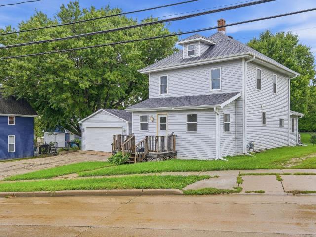 516 e fulton street