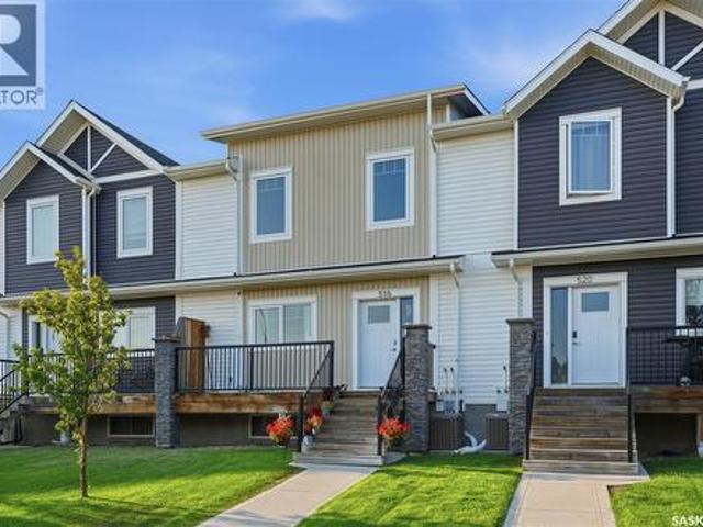 516 Kloppenburg Crescent, Saskatoon, SK, S7W 0X8 townhouse for sale | Listing ID SK044212 | Royal LePage