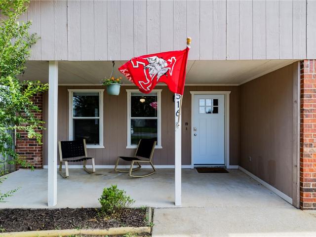 516 Hill Circle