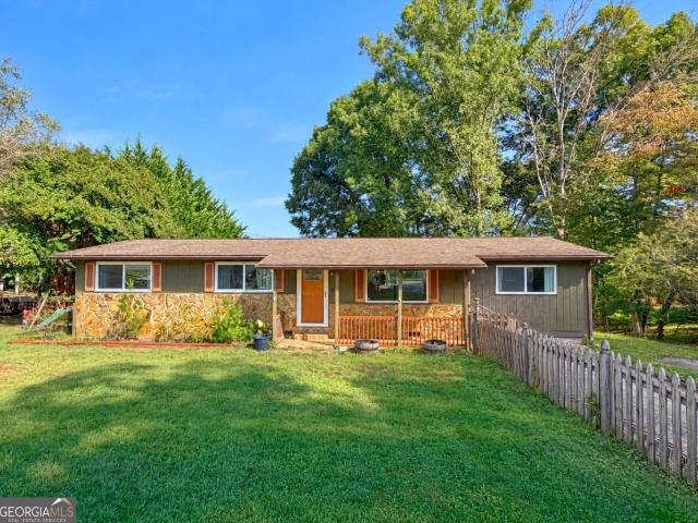 516 Hillcrest Drive
