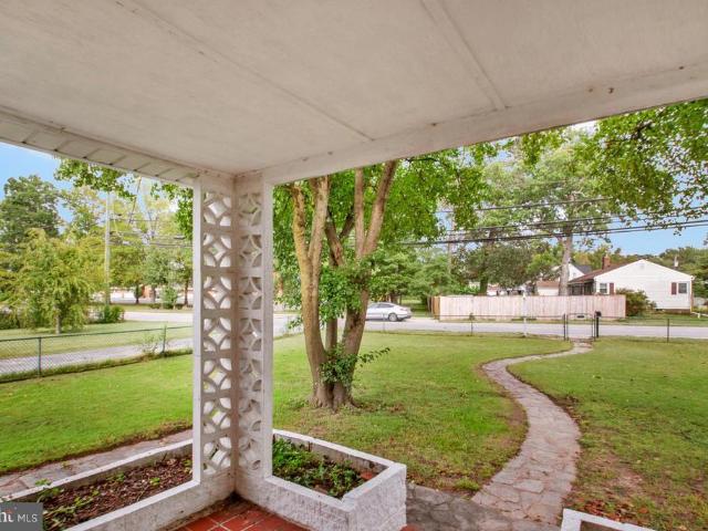 516 Oakwood Road