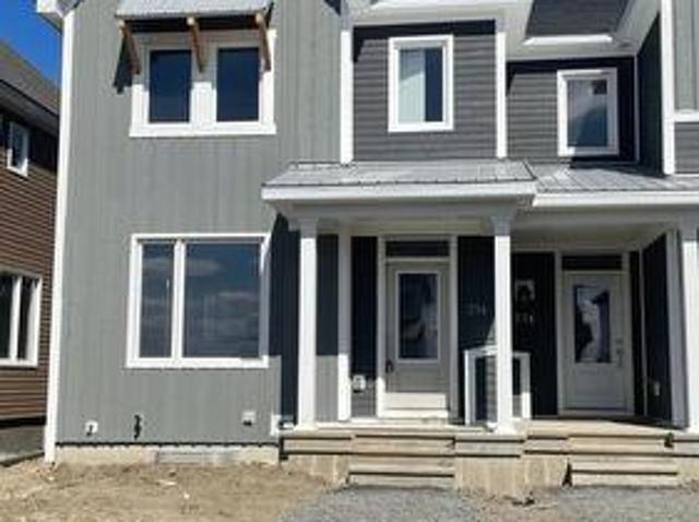 516 Oldenburg Avenue S, Ottawa, ON, K0A 2Z0 house for lease | Listing ID W13246 | Royal LePage