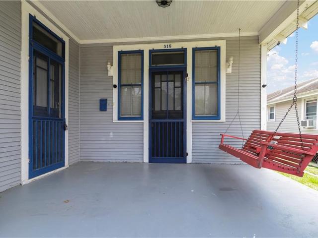 516 MONROE Street