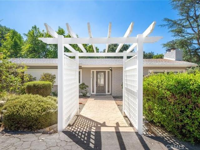 516 Marilyn Ln, Redlands, CA 92373