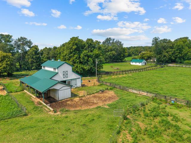 516 Mundys Landing Road