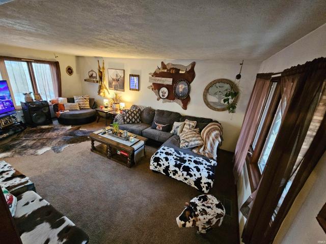 5174 Highland Cove Court