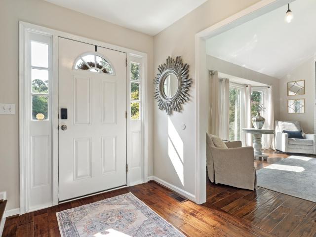 5178 Redfern Way