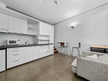 Apartment to rent in Hobart - Terrace