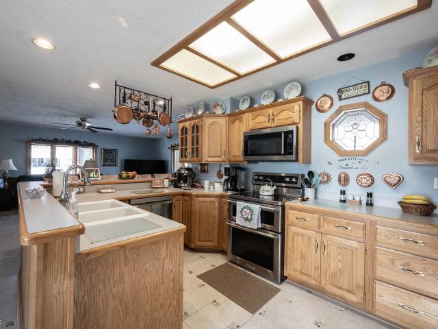 5179 W Blue Bell Drive