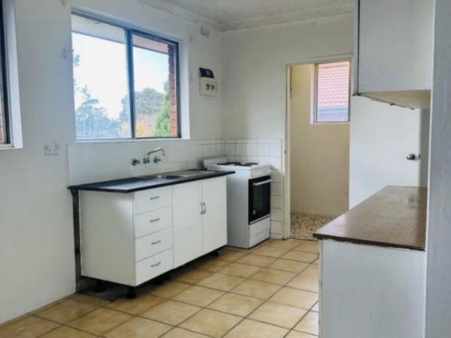 5/170 Sandal Crescent, Carramar, NSW 2163