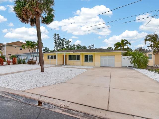 517 39th Ave, St. Pete Beach, FL 33706 | MLS #TB8495
