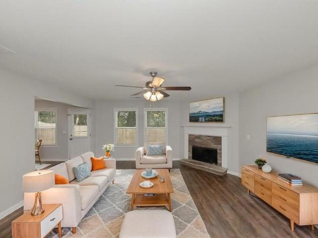 517 Arrowhead Drive