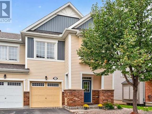 517 Foxlight Circle, Ottawa, ON, K2M 0L8 house for sale | Listing ID X13844 | Royal LePage