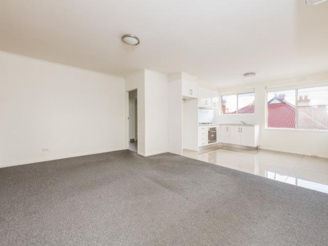 5/17 Martin Street, Thornbury