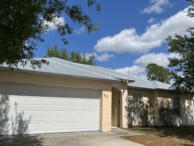 517 SW Fairway Avenue, Port St Lucie, US, FL