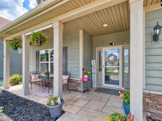 517 Verona Way