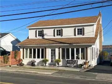 517 Victoria St, Dalhousie, NB, E8C 2V5 house for sale List.