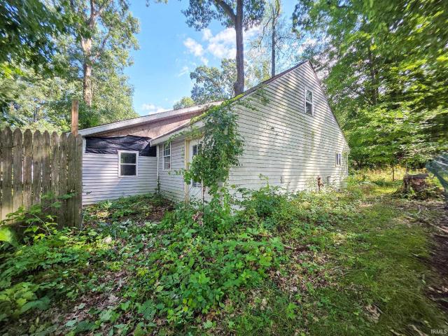 51855 E County Line Road