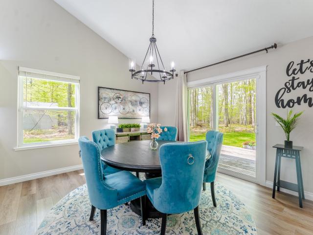5185 Jacks Trail