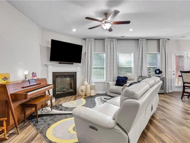 5186 Grace Court