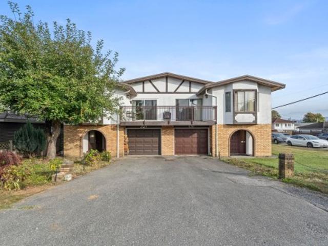 5189 Norfolk Street, Burnaby, BC, V5G 1E9 duplex for sale | Listing ID R3175 | Royal LePage