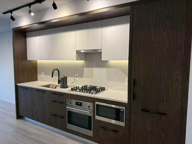 5189 Earles Street #3xx, Vancouver, BC V5R0M7