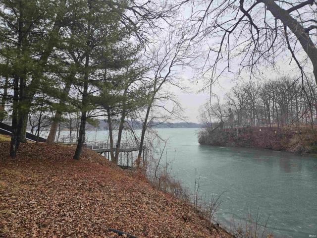 5182 Highland Cove Court