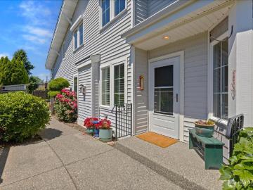 518 4th Avenue S