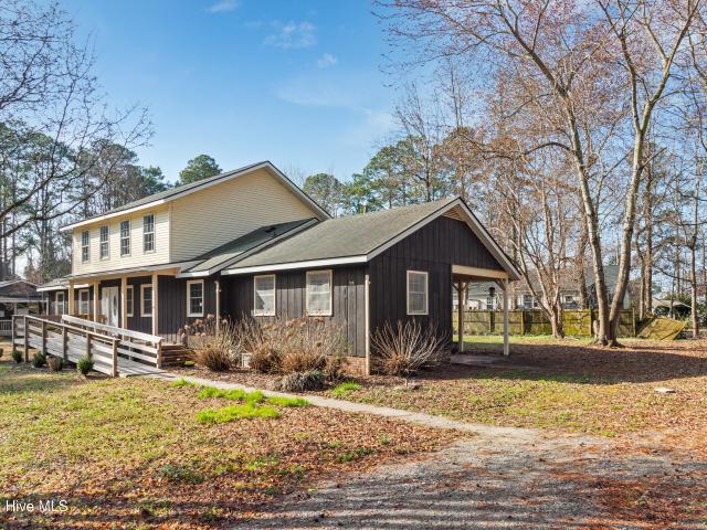 518 Coral Lane