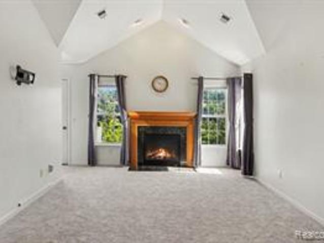 518 Olde English Circle