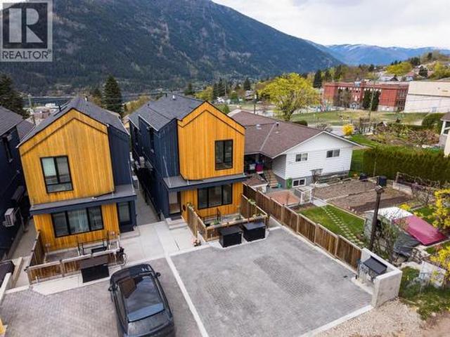 518 Robson Street Unit# B, Nelson, BC, V1L 5A7 house for sale | Listing ID 10385 | Royal LePage
