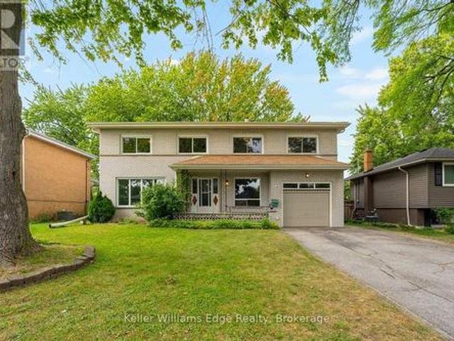 5197 Cherryhill Crescent, Burlington Appleby, ON, L7L 4C3 house for sale | Listing ID W13800 | Royal LePage