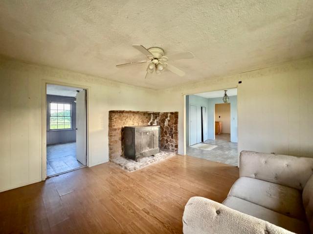 5190 Lagrange Rd