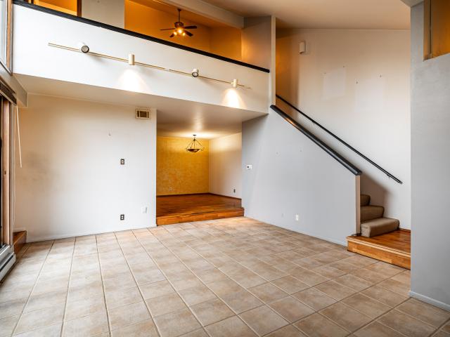 5190 Woodbridge S Ln