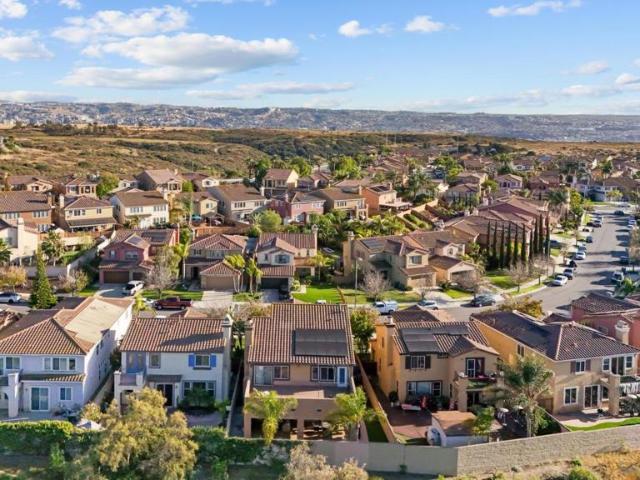5192 Bay Crest