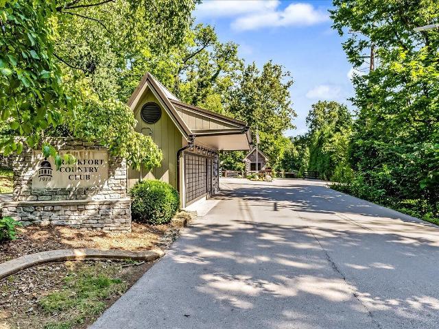 519 Country Lane