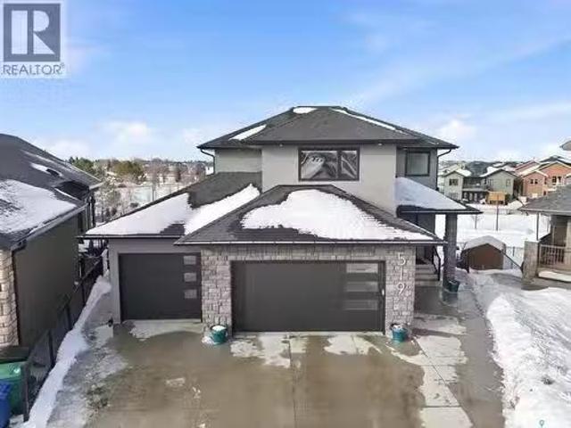 519 Bennion Terrace, Saskatoon, SK, S7W 0H2 house for sale.