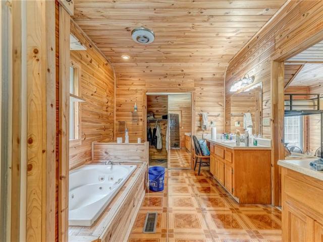 519 E Valley Rd NE, Rydal, GA 30171 | MLS #7590
