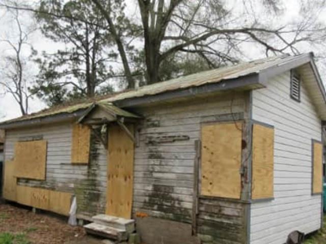 519 E Jackson St, Ville Platte, LA 70586 | MLS #RA2600005