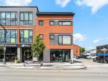 51 53 Rue Principale O. Magog, QC, J1X 2A5 commercial for.