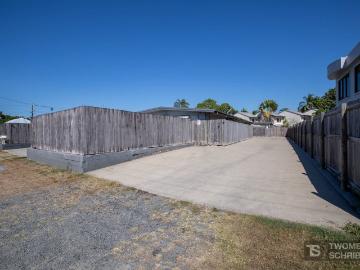 5/1 3 Anderson Street, Manunda