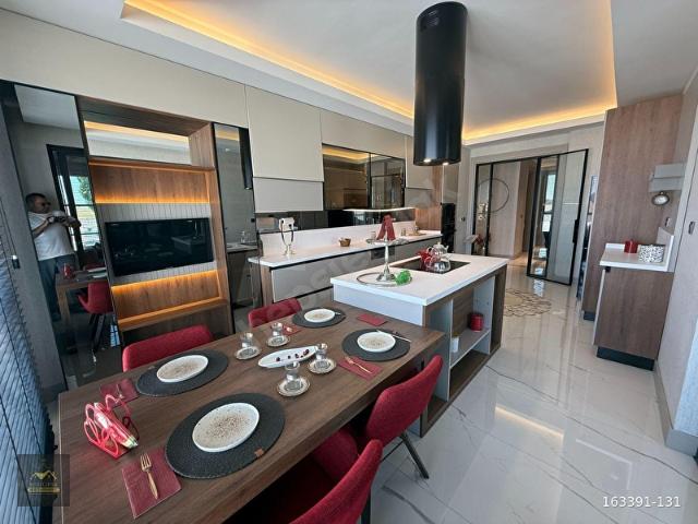 5+1 ULTRA LÜKS 205 M2 NETİ OLAN 29.KAT