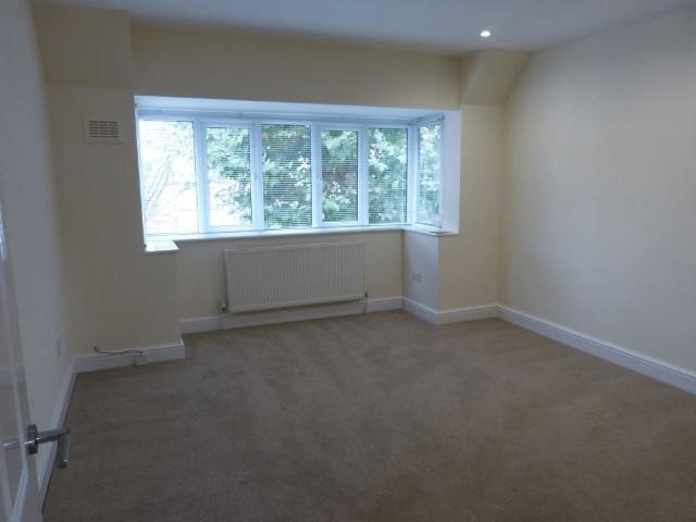 51 Wentworth Road NW11, 2 bed flat to rent, £2,100 pcm | PrimeLocation