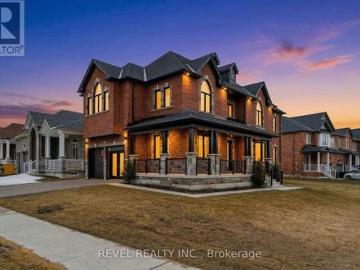 51 Wood Crescent, Essa, ON, L3W 0M5 house for sale | Listing ID N12881 | Royal LePage