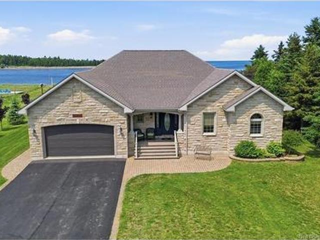 51 Bayshore Dr, Bathurst, NB, E2A 6A5 house for sale | Listing ID NB143881 | Royal LePage