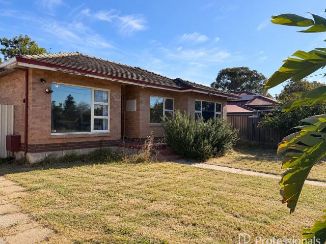 51 Blanche StreetGosnells WA 6110, Australia