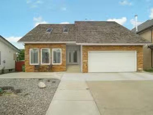 51 Castle Keep Keep, Edmonton, AB, T5X 5K6 house for sale L.