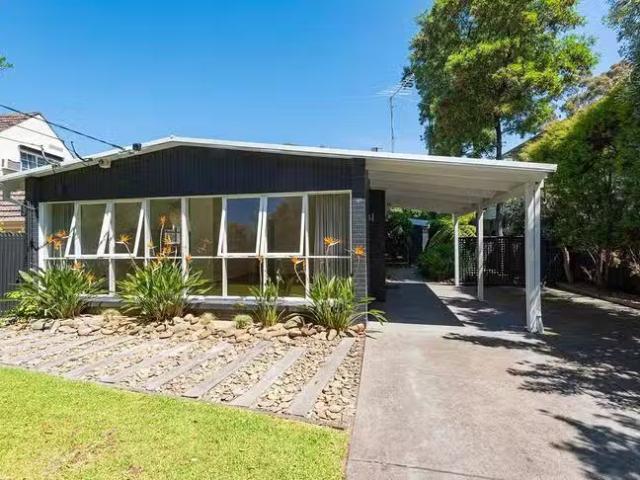 51 Cromer Road, Beaumaris, VIC 3193