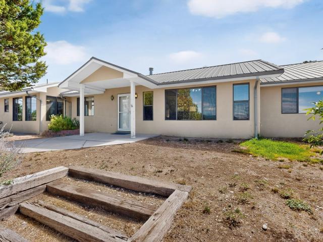 51 Crestview Road